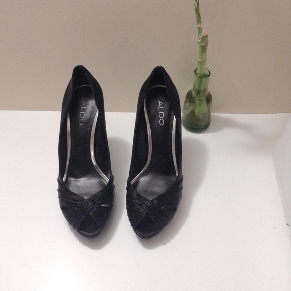 Aldo Women’s High heel shoe- Stiletto heel - Picture 3 of 6